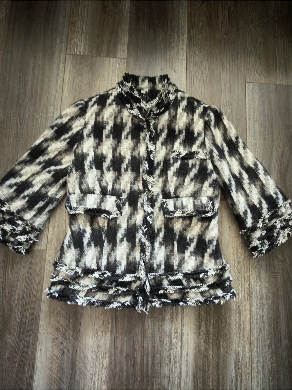 Black and Cream Patterned Tunic Jacket